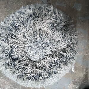 Fluffy Gray and Black Round dog bed